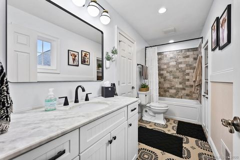 Tiny photo for 35 Rustle Meadow Lane, Canton, CT 06019 (MLS # 24136726)