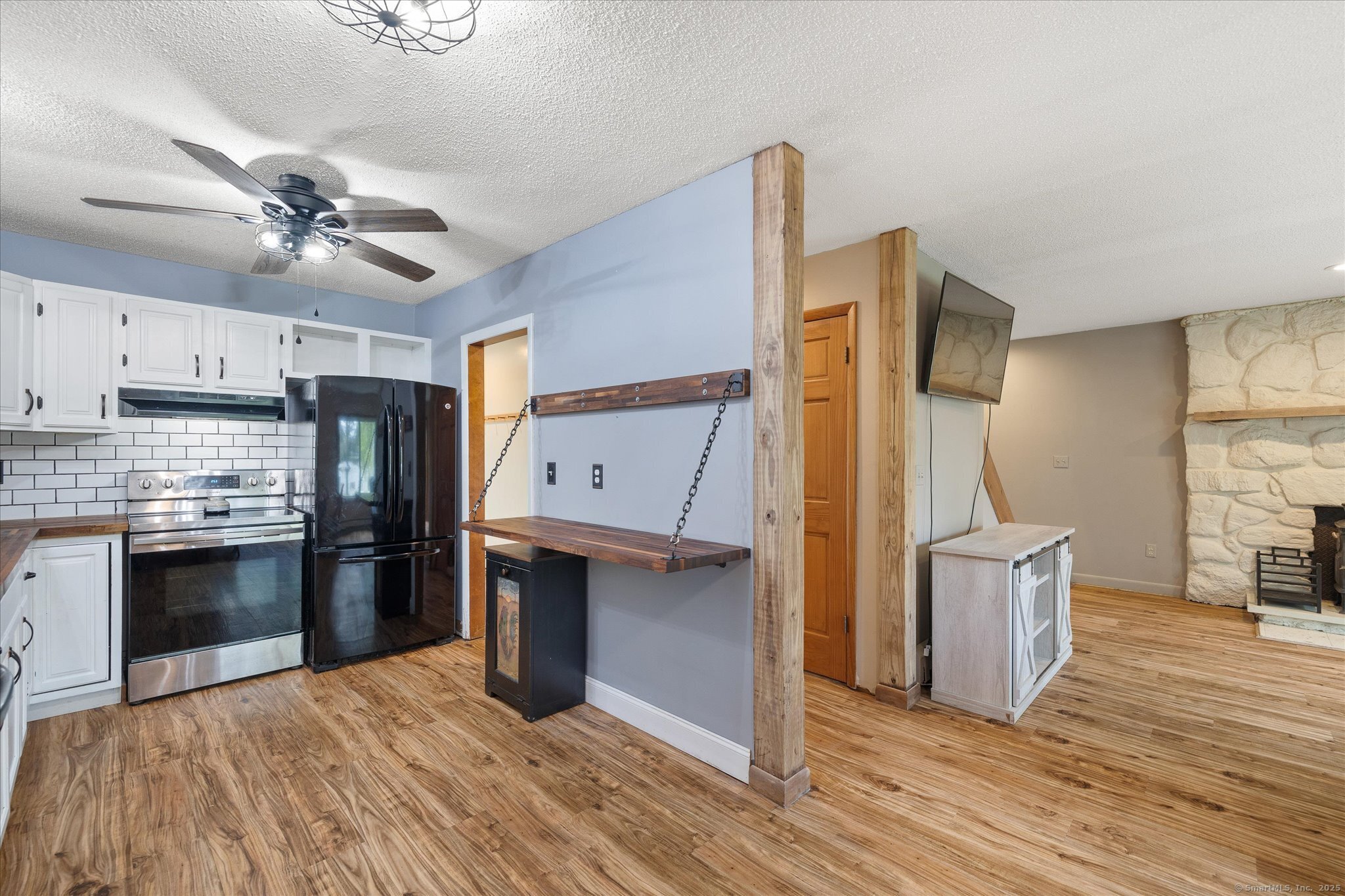 28 Crooked Trail