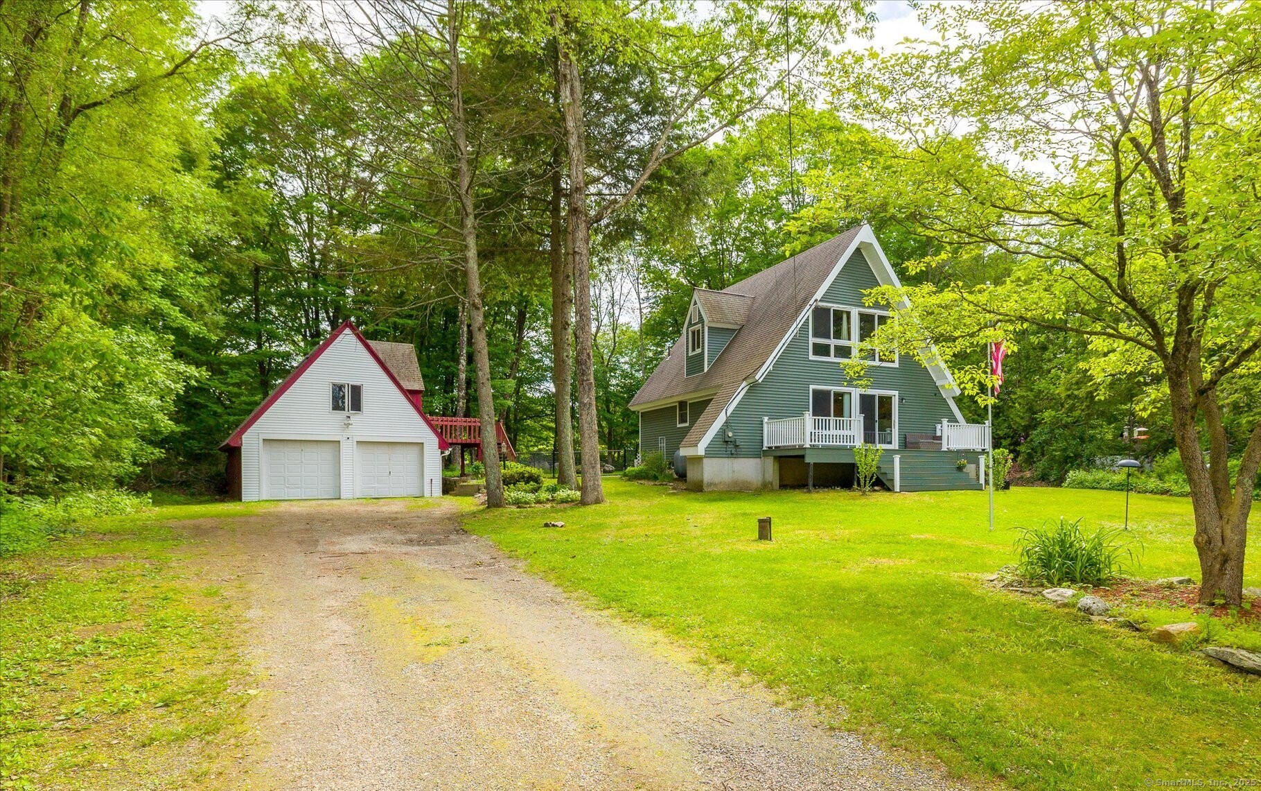 28 Crooked Trail