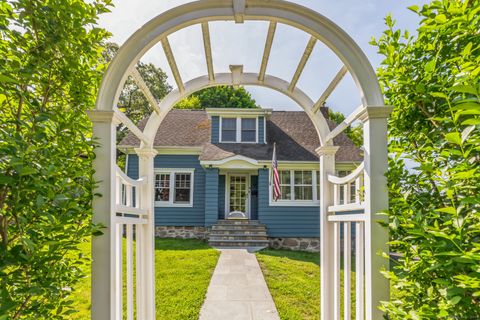 Single Family Residence in Stamford CT 100 Northill Street.jpg