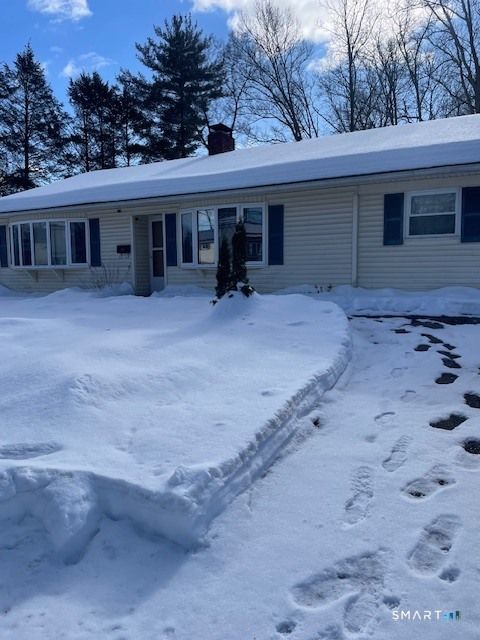 Photo of 109 Westerly Terrace, East Hartford, CT 06118 (MLS # 24154228)