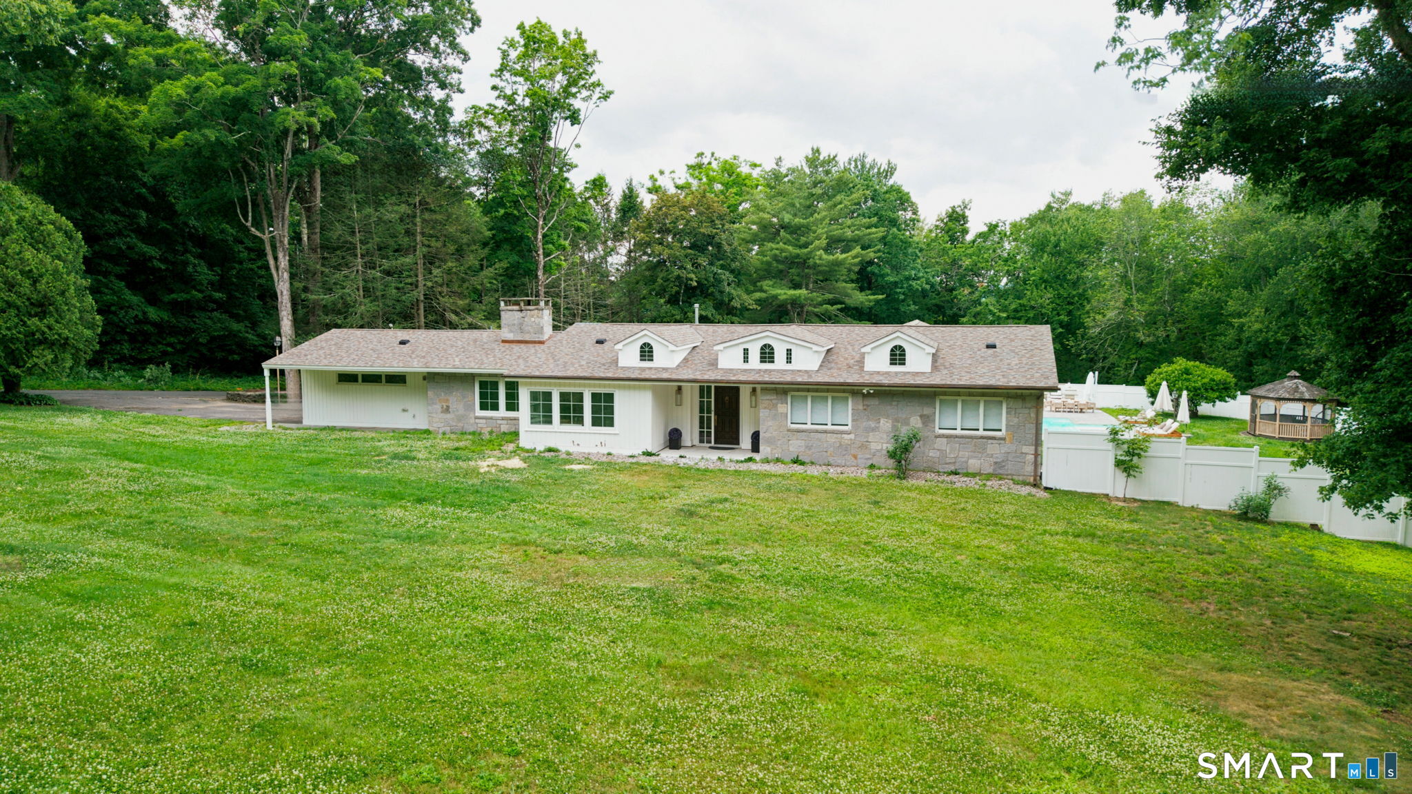 62 Heritage Drive