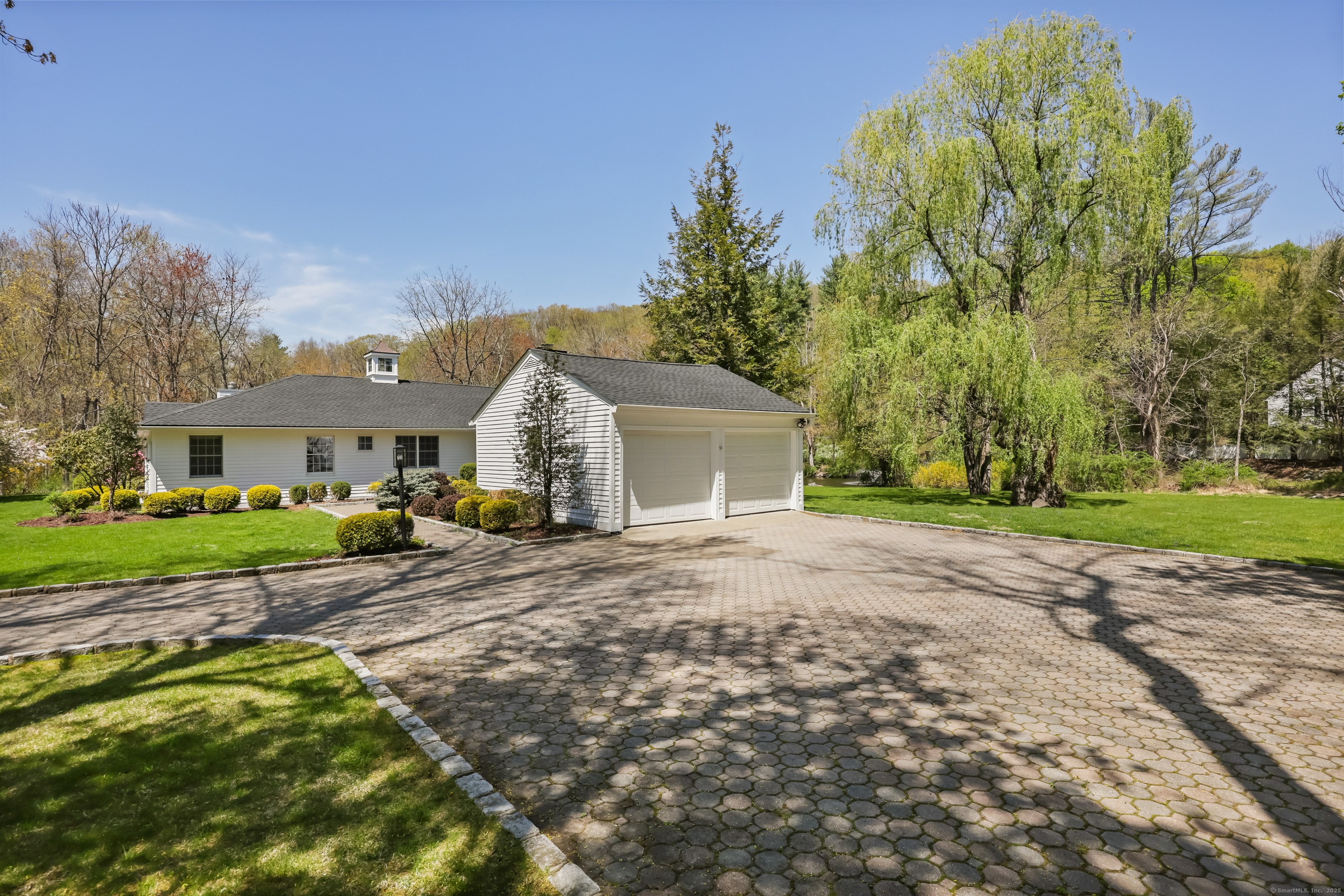 5 South Brook Road, Bedford, New York image 32