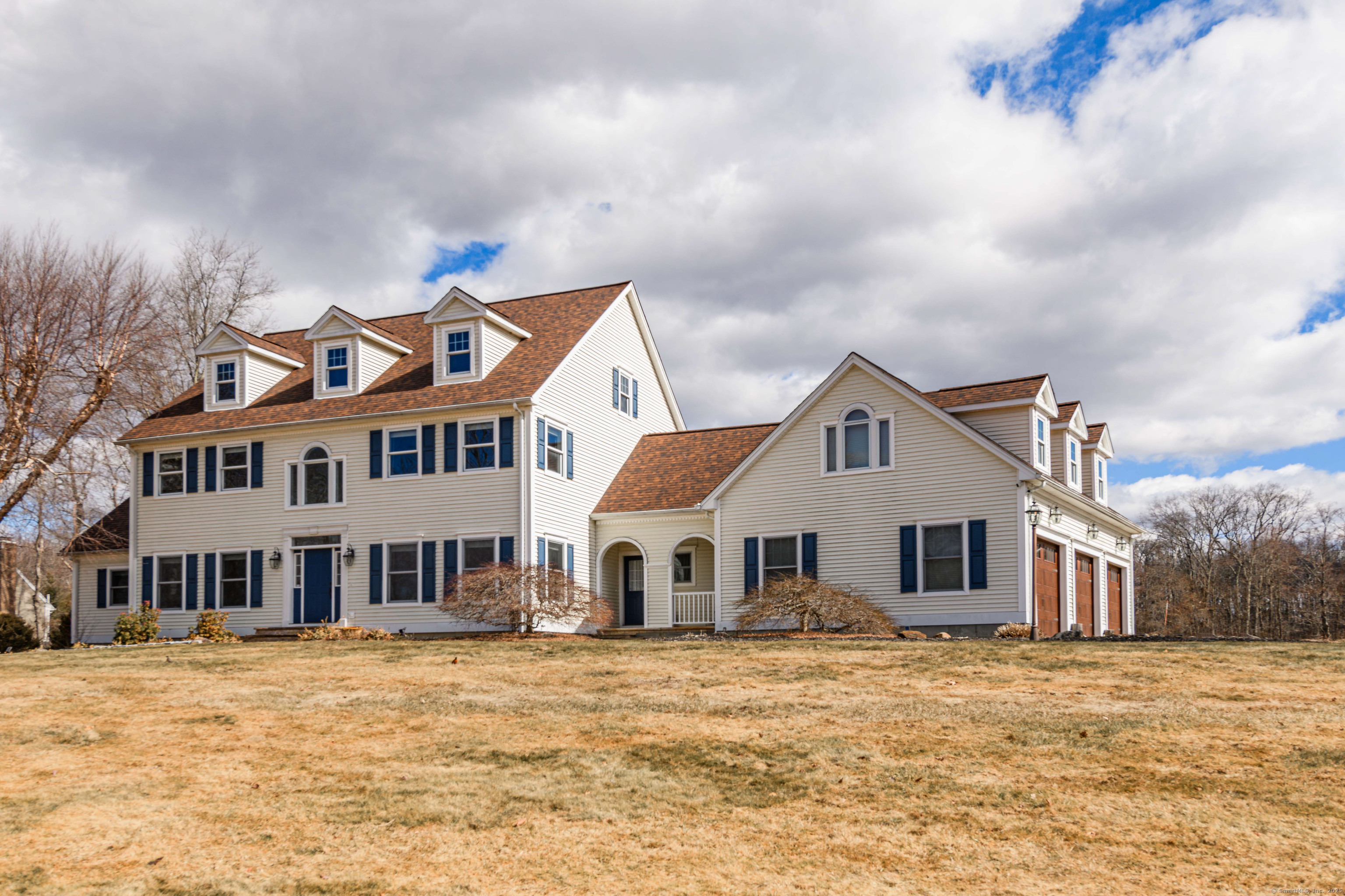 Property for Sale at Schaeffer Road, Bethany, Connecticut - Bedrooms: 4 
Bathrooms: 3 
Rooms: 9  - $950,000