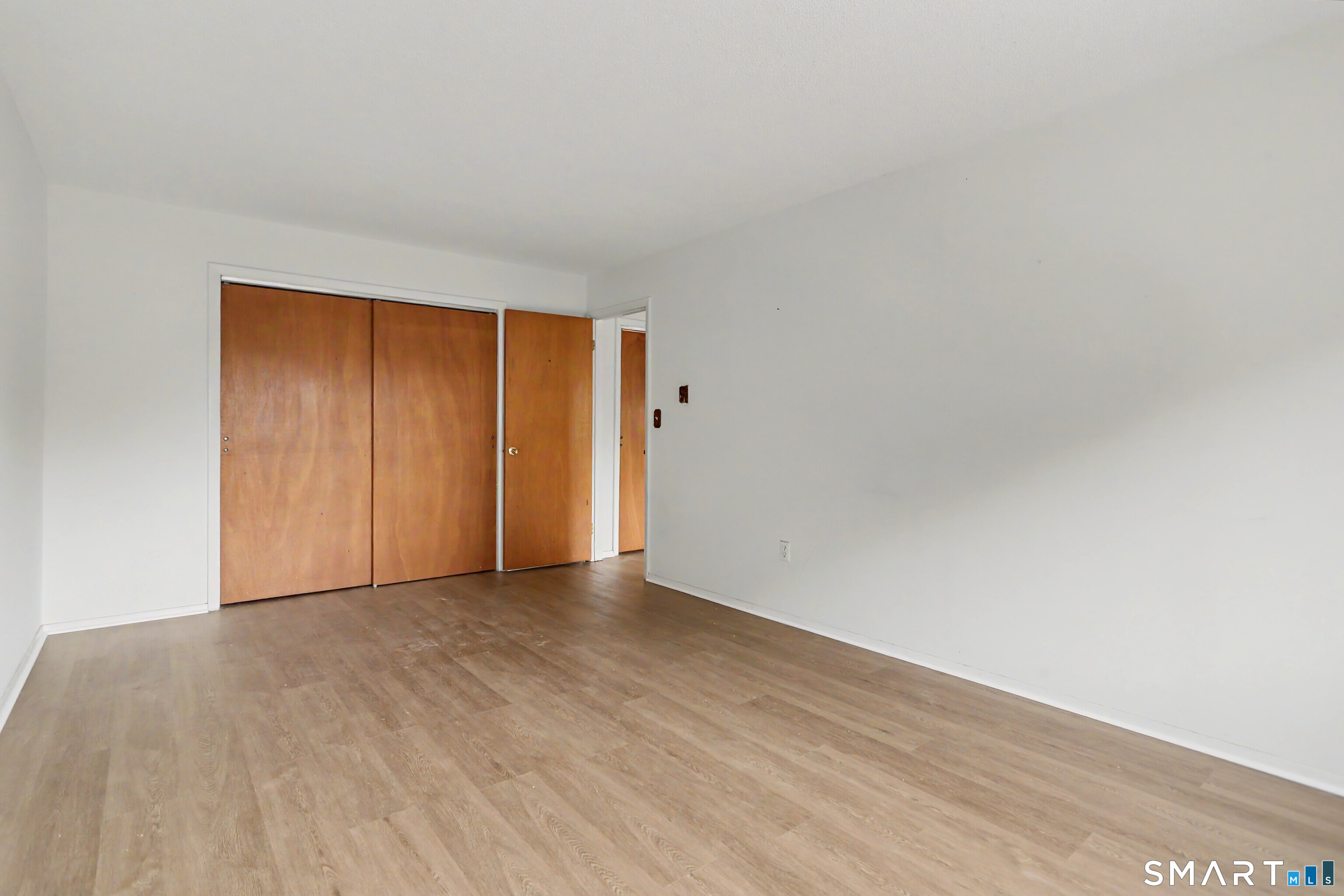 925 Longbrook Avenue 109