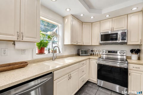 Tiny photo for 197 Breezy Knolls, Groton, CT 06355 (MLS # 24196748)