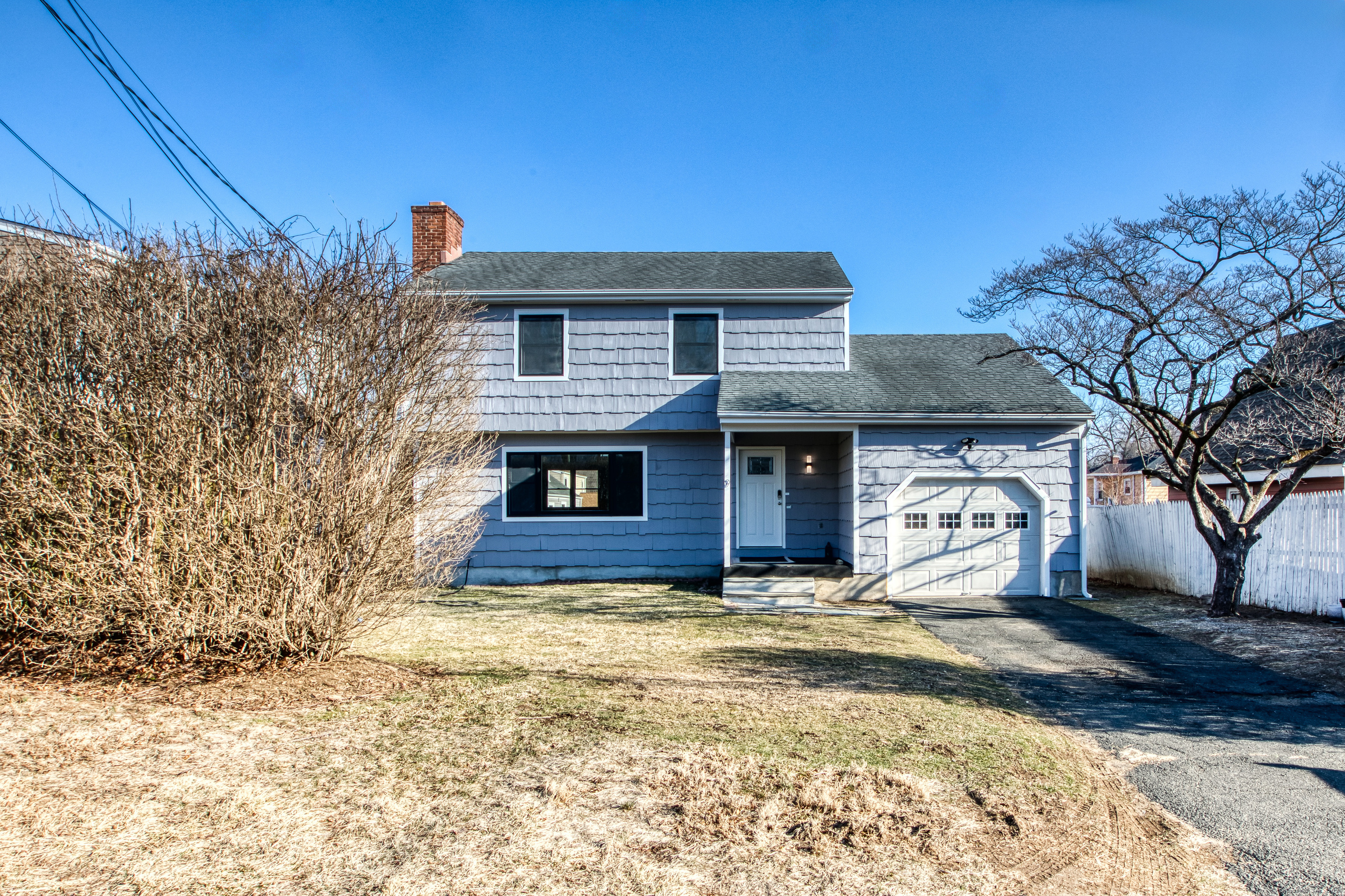 9 Apache Place