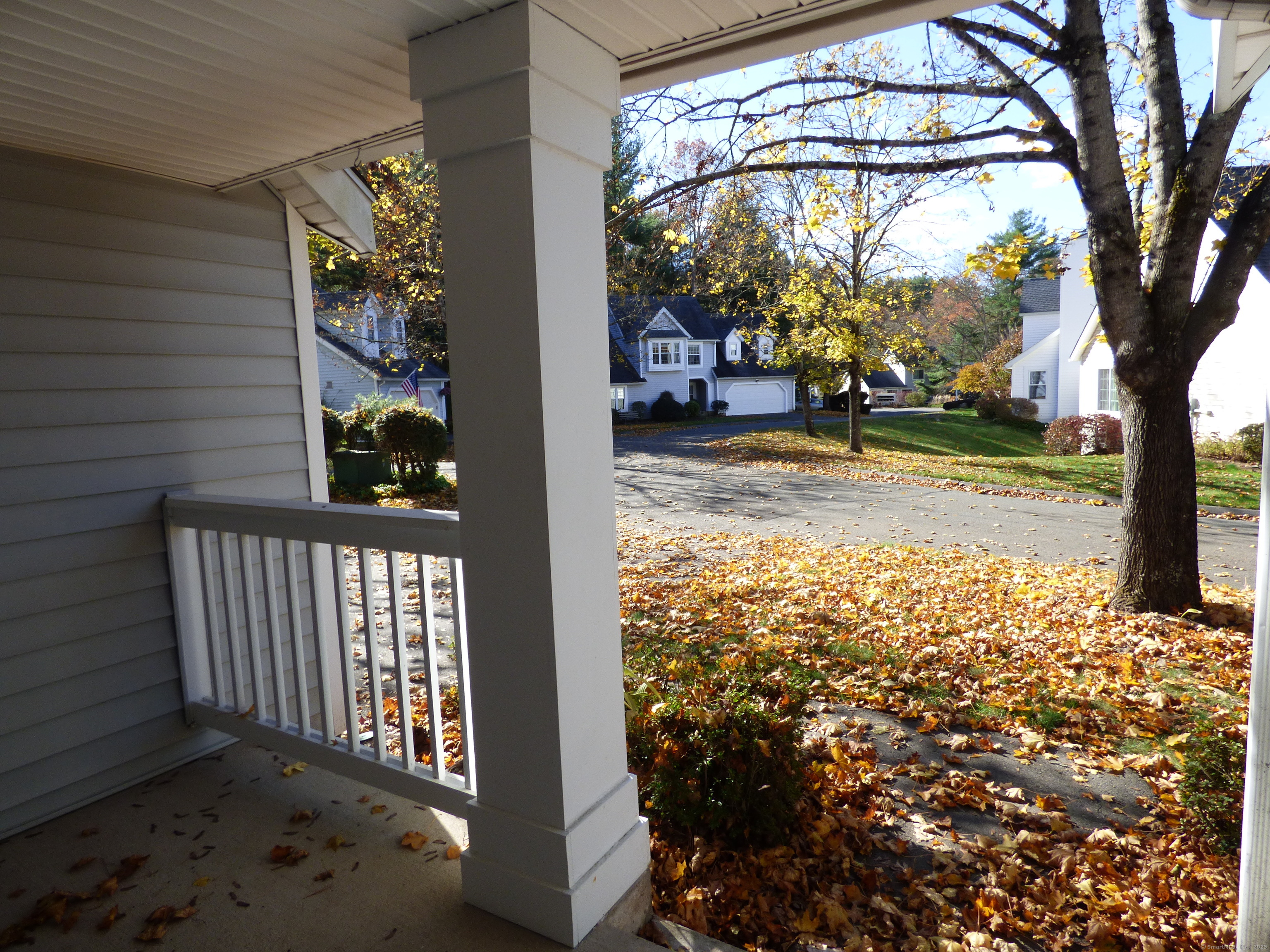 16 Stratton Forest Way 16