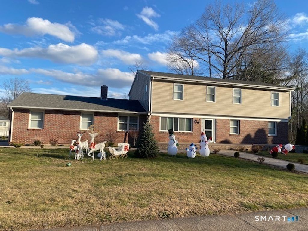 Photo of 296 Winthrop Drive, Cheshire, CT 06410 (MLS # 24145612)