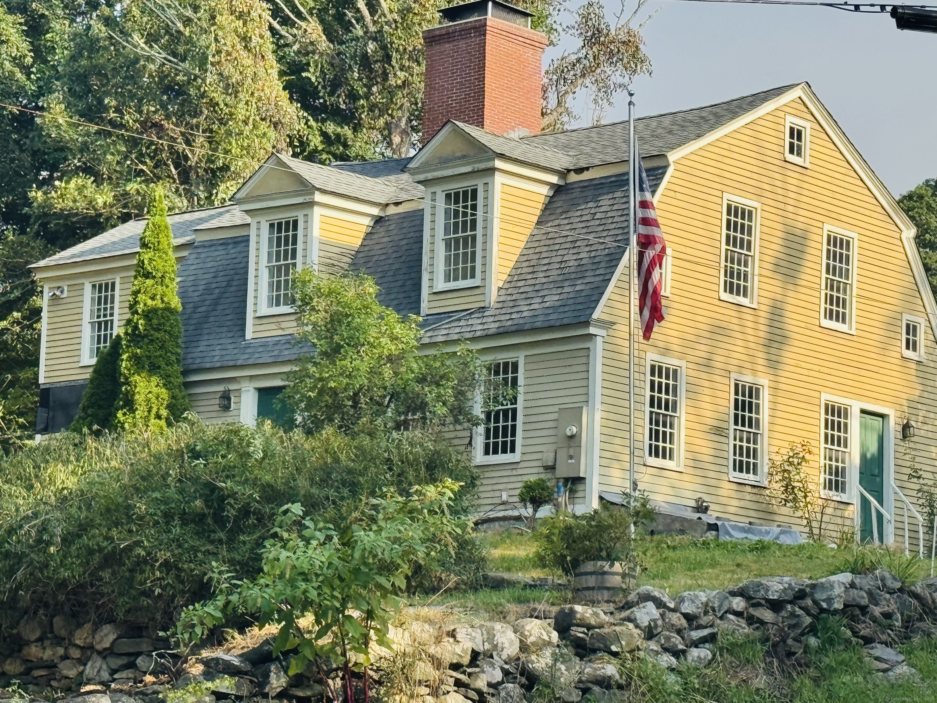 9 Main Street