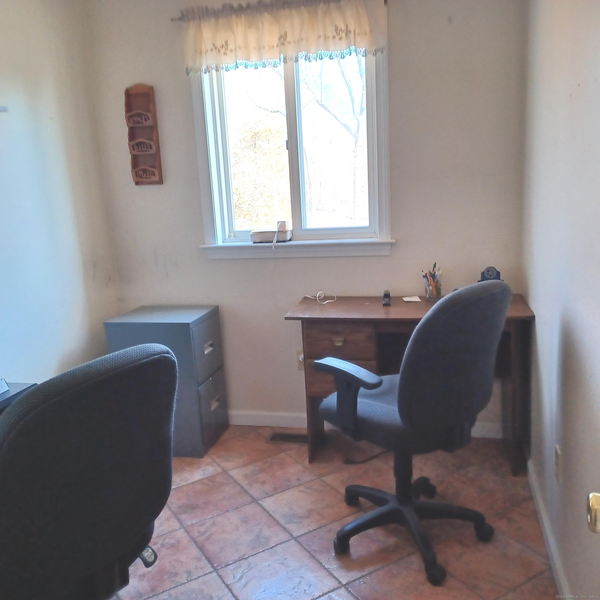 5 Lovers Lane, Danbury, Connecticut image 8