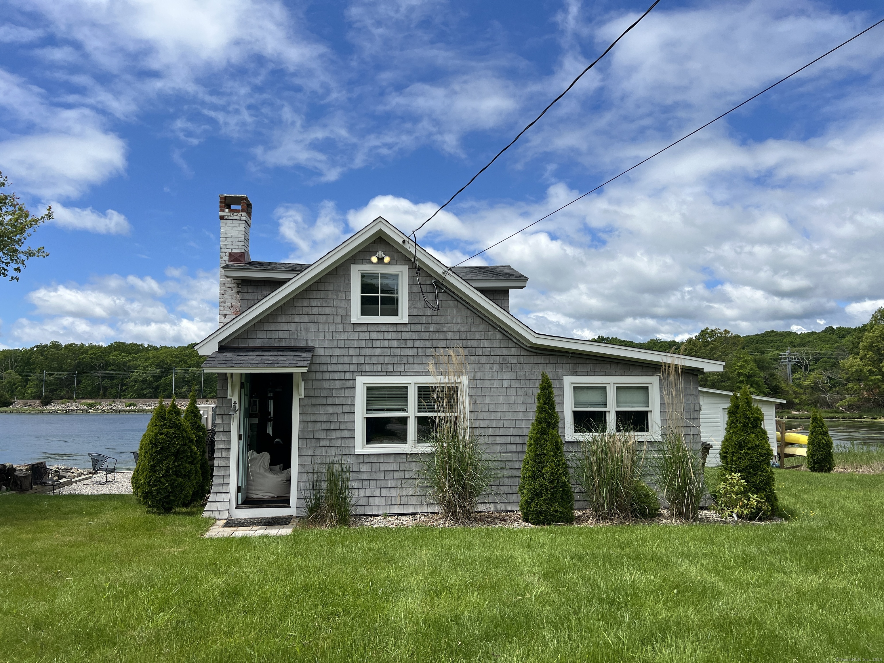 Rental Property at Old Black Point Road, East Lyme, Connecticut - Bedrooms: 1 
Bathrooms: 1 
Rooms: 4  - $18,000 MO.