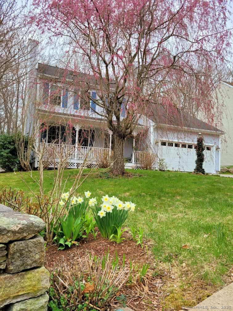 175 Ledgeland Drive, Groton, Connecticut image 2