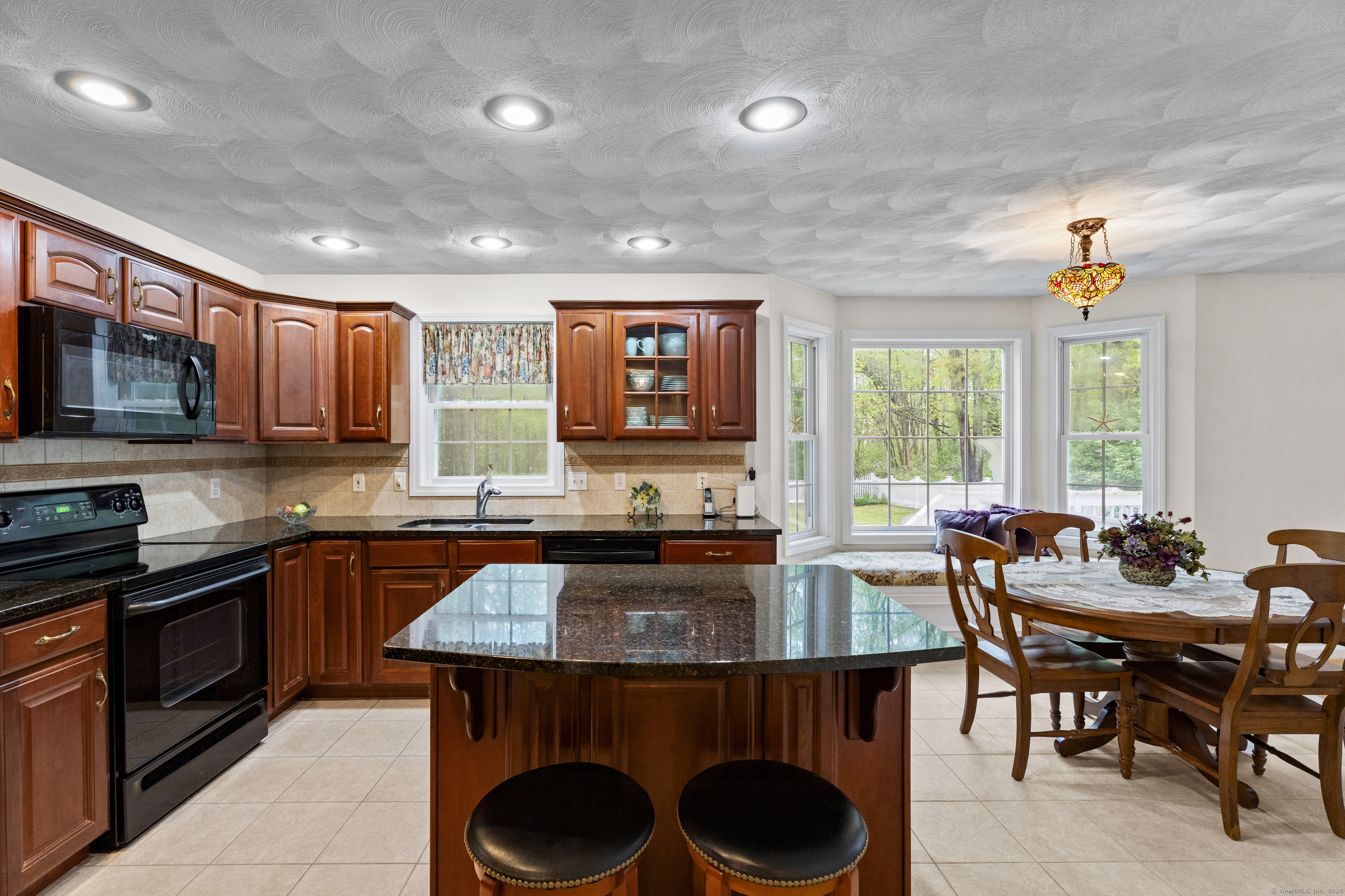 175 Ledgeland Drive, Groton, Connecticut image 6