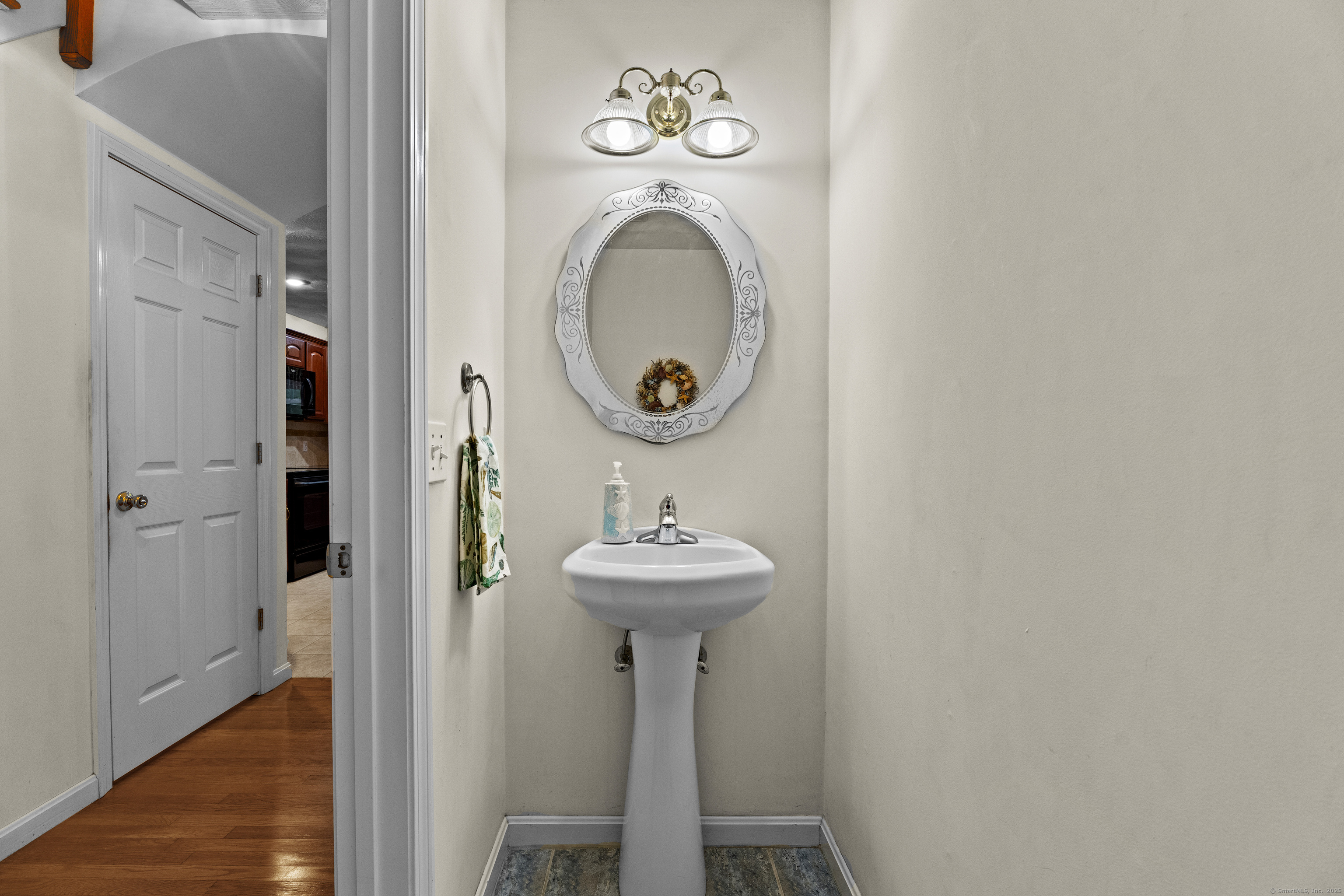 175 Ledgeland Drive, Groton, Connecticut image 12