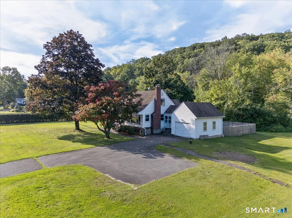 121 Hartford Road