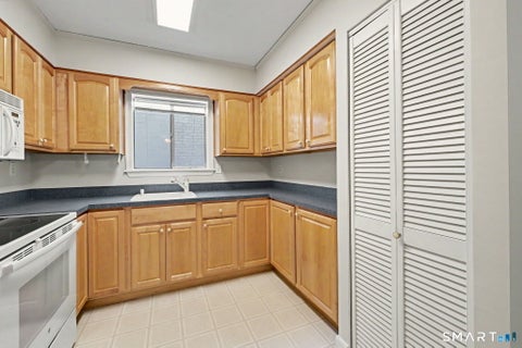 Tiny photo for 900 Hope Street #3B, Stamford, CT 06907 (MLS # 24215355)