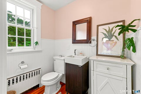 Tiny photo for 382 Yale Avenue, New Haven, CT 06515 (MLS # 24204405)