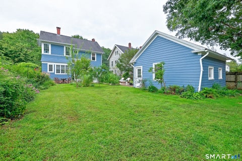 Tiny photo for 382 Yale Avenue, New Haven, CT 06515 (MLS # 24204405)