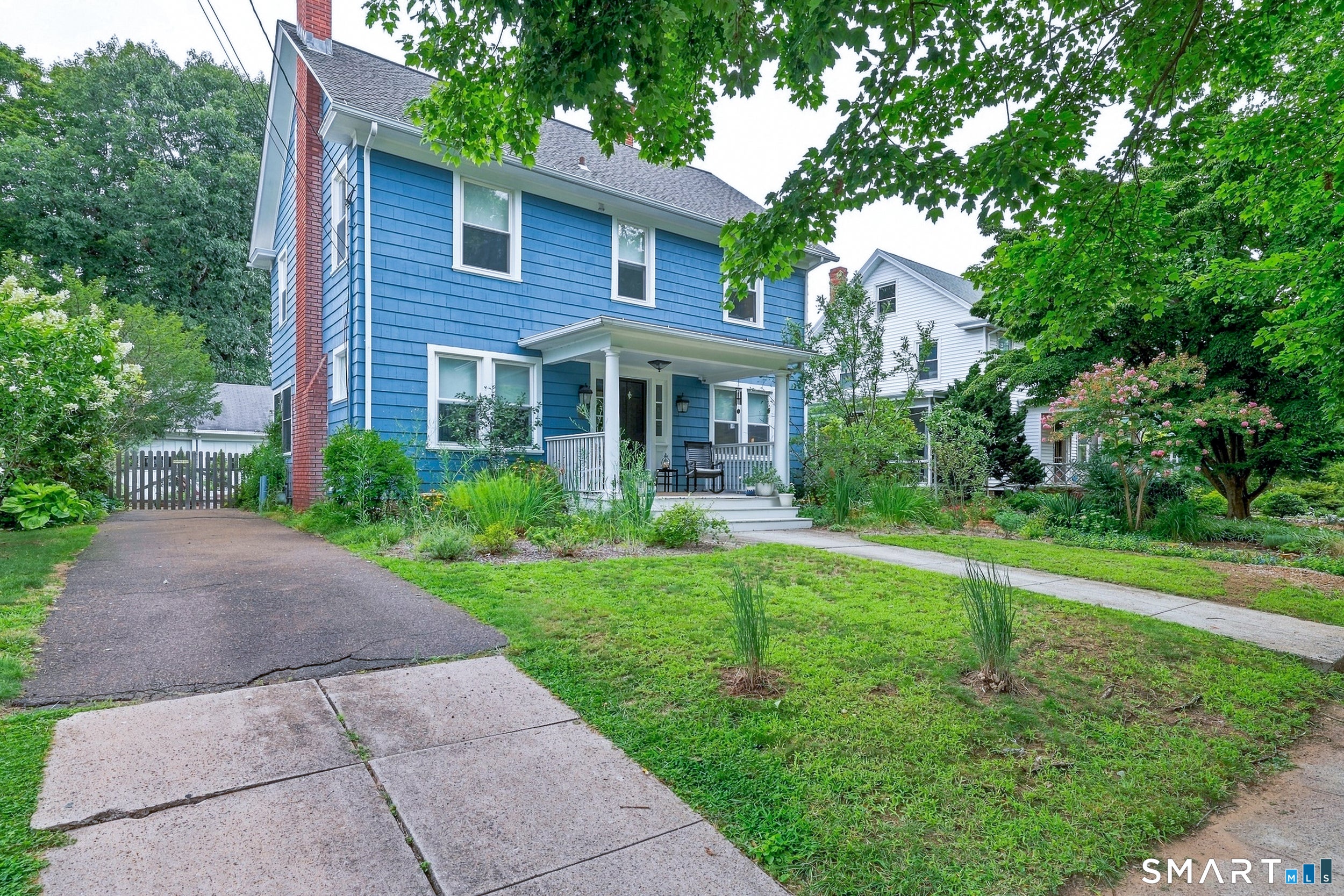 382 Yale Avenue