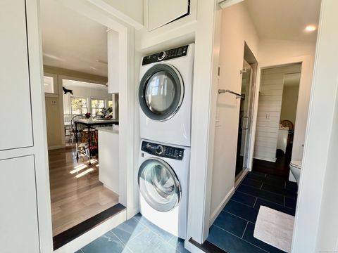 Tiny photo for 9 Madison Avenue, Madison, CT 06443 (MLS # 24156885)