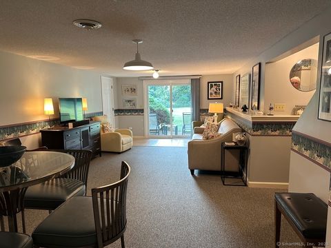 Tiny photo for 19 Simsbury Landing #19, Simsbury, CT 06070 (MLS # 24136717)