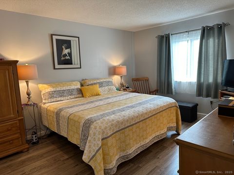 Tiny photo for 19 Simsbury Landing #19, Simsbury, CT 06070 (MLS # 24136717)