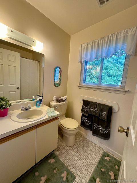 Tiny photo for 19 Simsbury Landing #19, Simsbury, CT 06070 (MLS # 24136717)