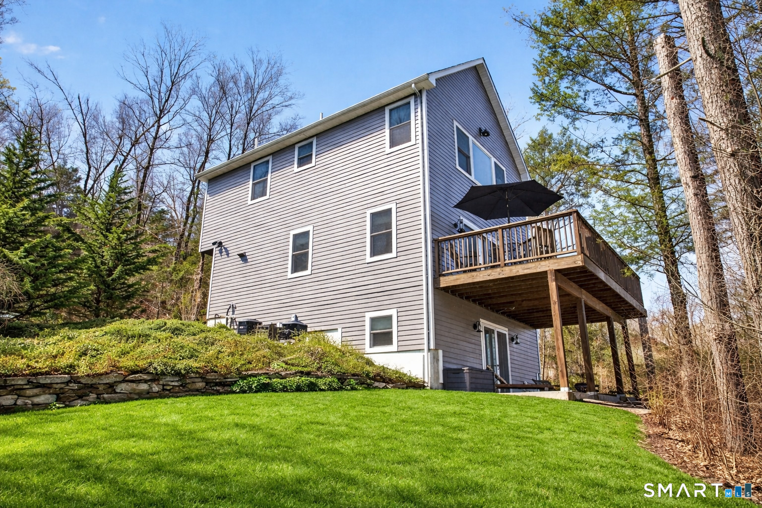 145 Lakeview Terrace