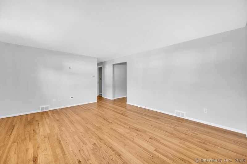 921 Farmington Drive