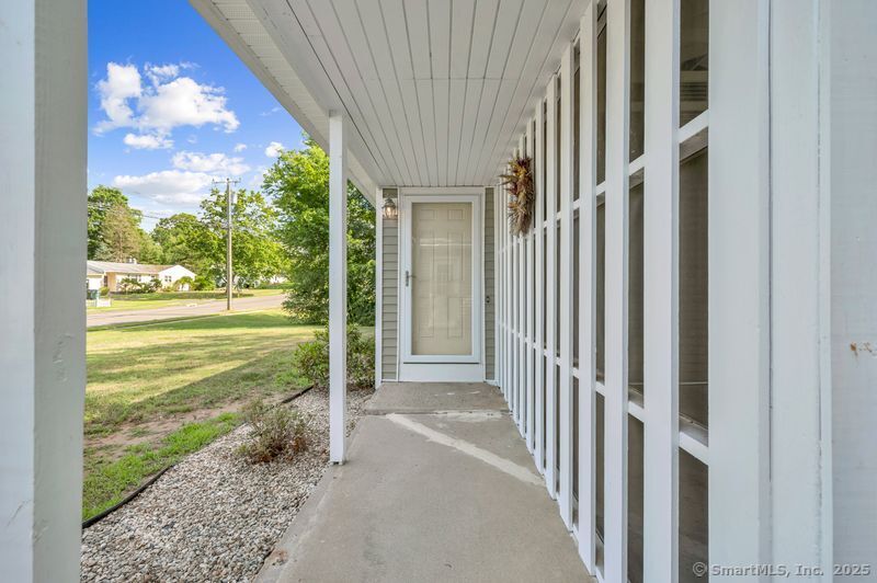 921 Farmington Drive