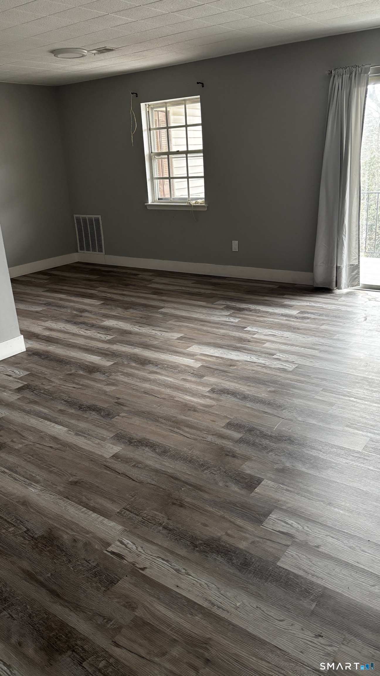 50 Greenhouse Road 33C