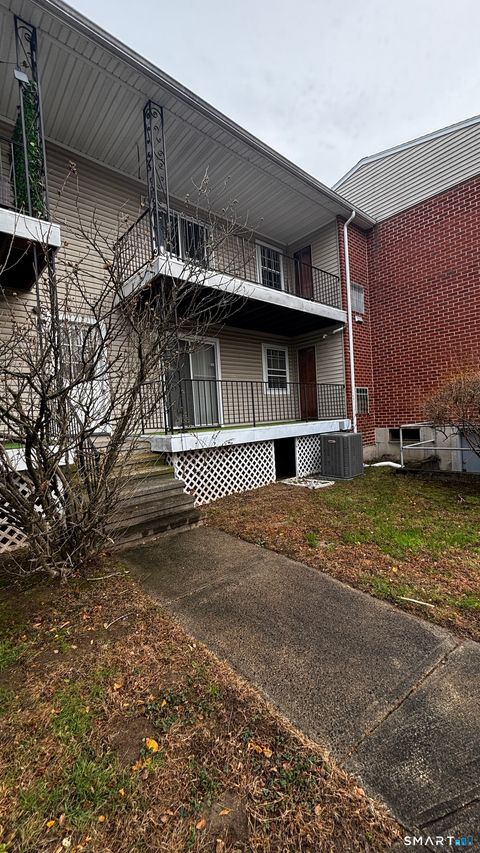 Tiny photo for 50 Greenhouse Road #33C, Bridgeport, CT 06606 (MLS # 24144411)