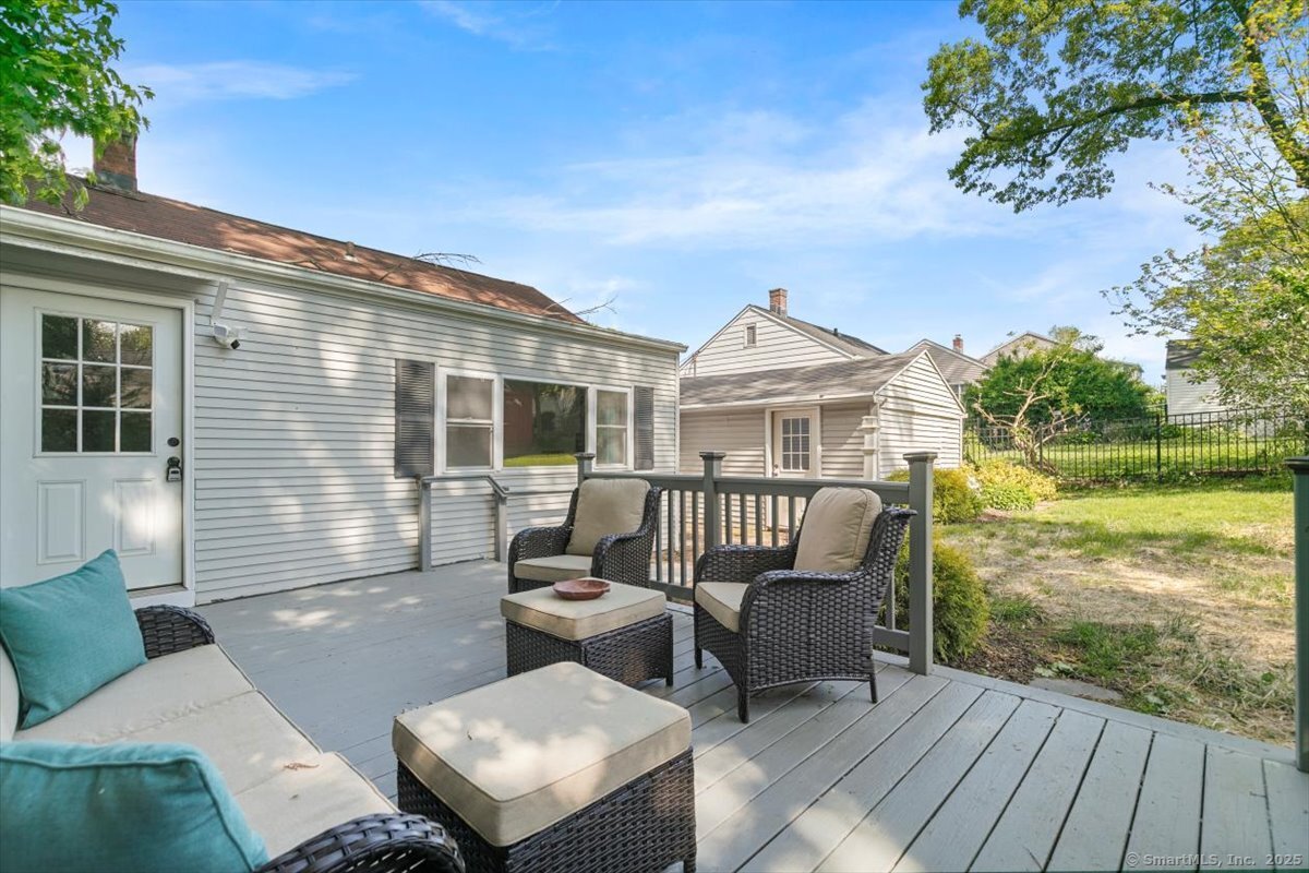 34 Strathmore Road, West Haven, Connecticut image 27