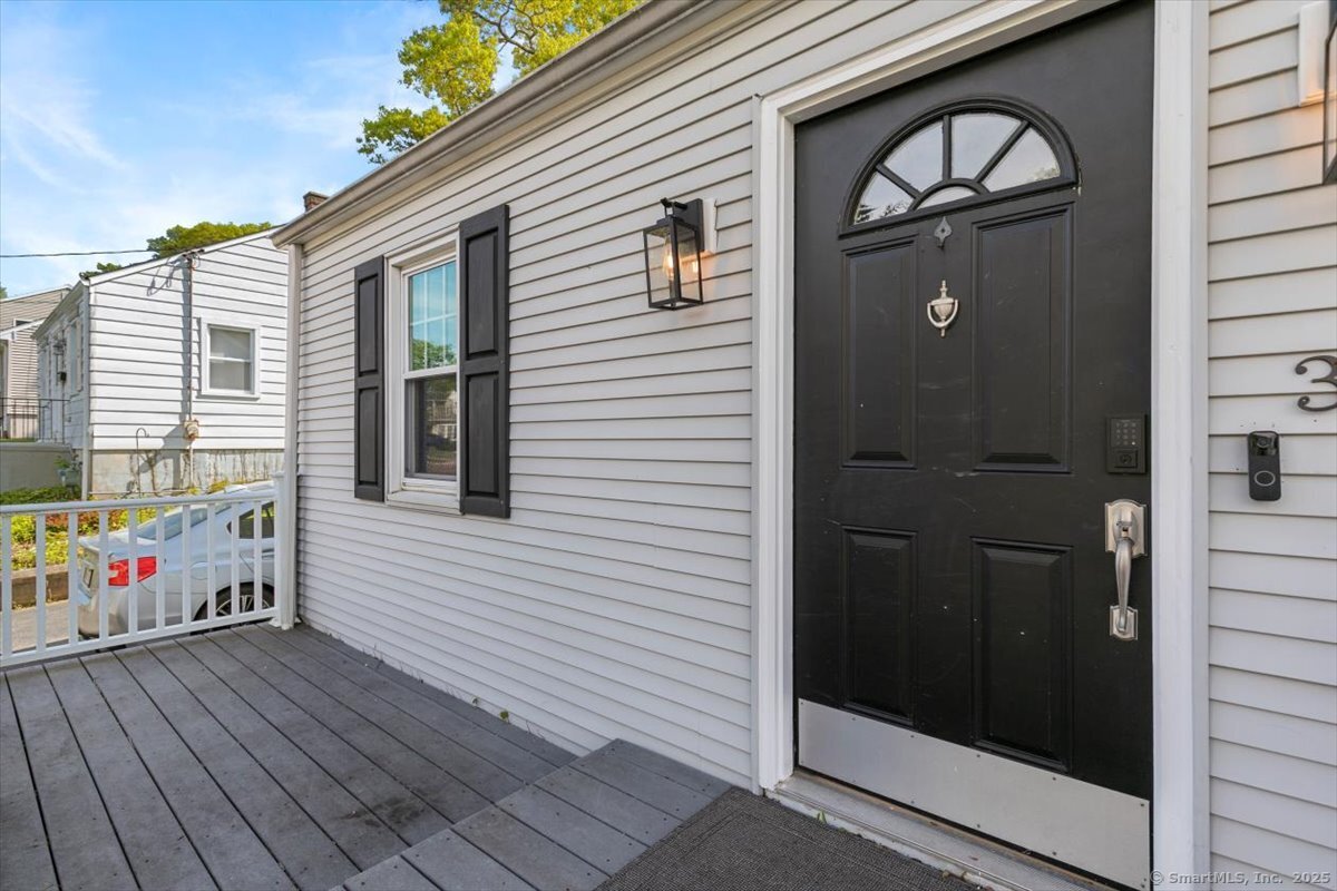 34 Strathmore Road, West Haven, Connecticut image 5