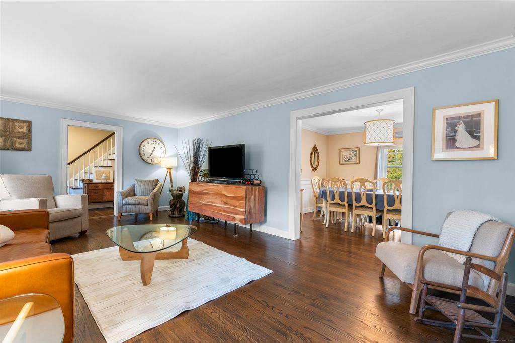 Photo of 32 Cedarhurst Lane, Milford, CT 06461 (MLS # 24146268)