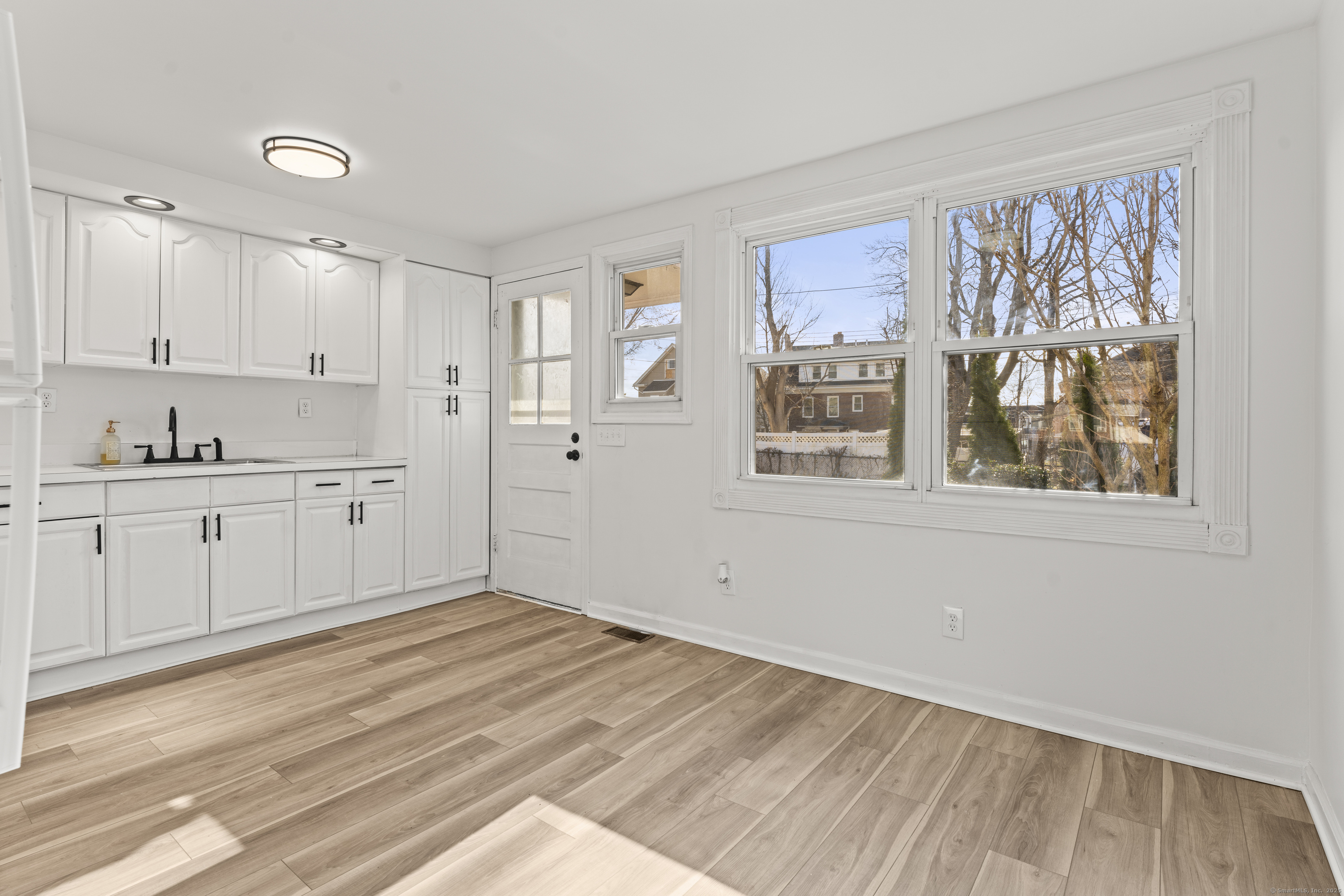 364 Main Street #17, East Haven, Connecticut image 4