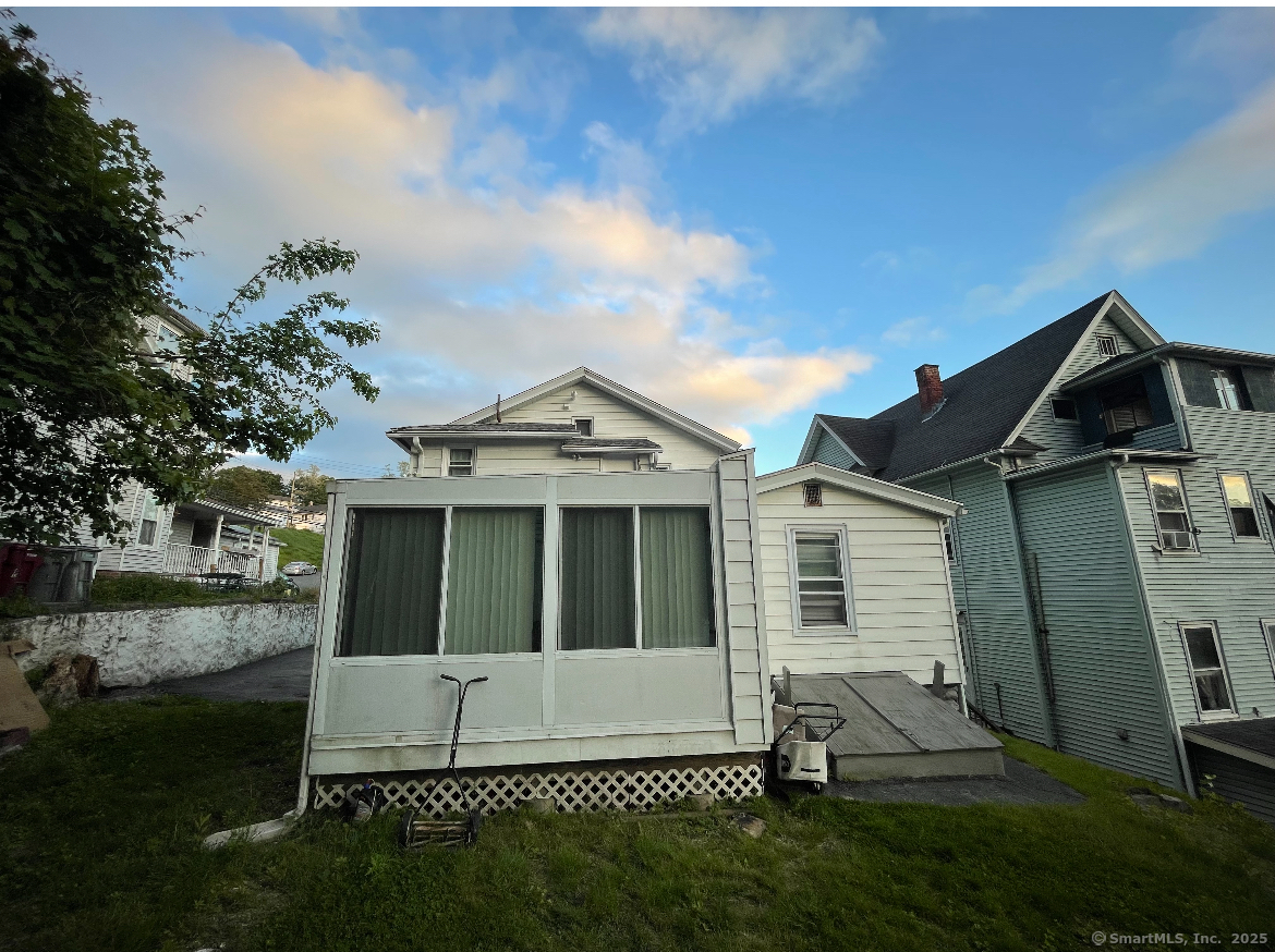 198 Maple Street