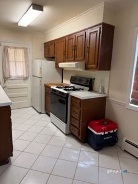 Tiny photo for 28 Hearthstone Court, Stamford, CT 06902 (MLS # 24168367)