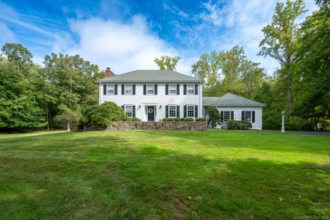 19 Stephanie Lane Darien CT 06820