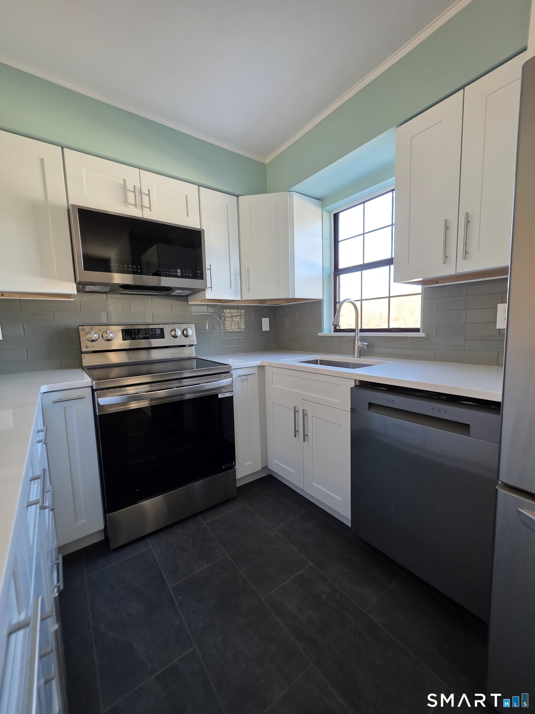 87 Aspetuck Village 87