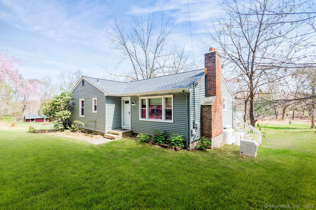 38 Black Bridge Road, Newtown, Connecticut image 2