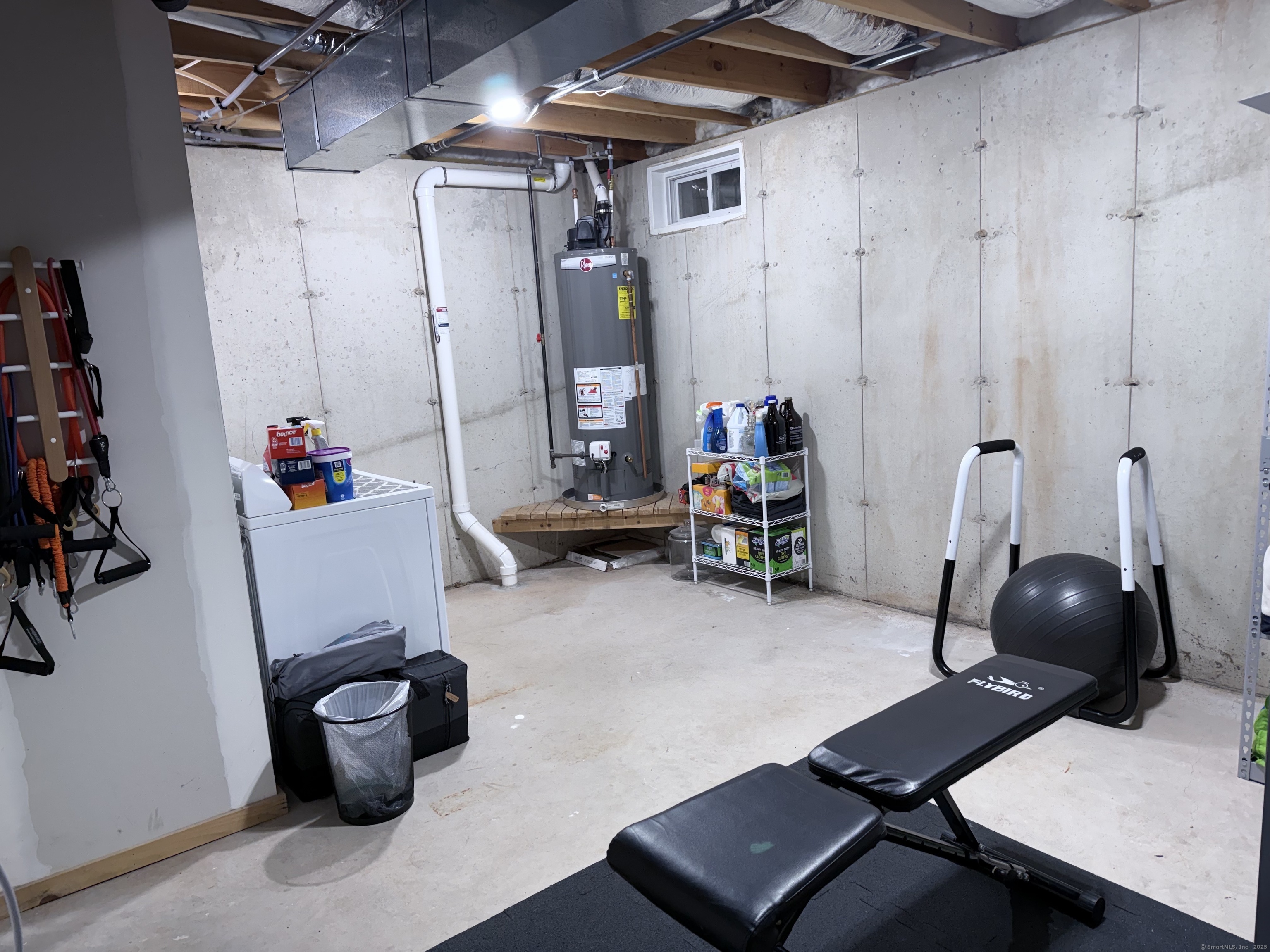 Meriden, Connecticut 06451, United States, 2 Bedrooms Bedrooms, ,3 BathroomsBathrooms,Residential,Active,240539