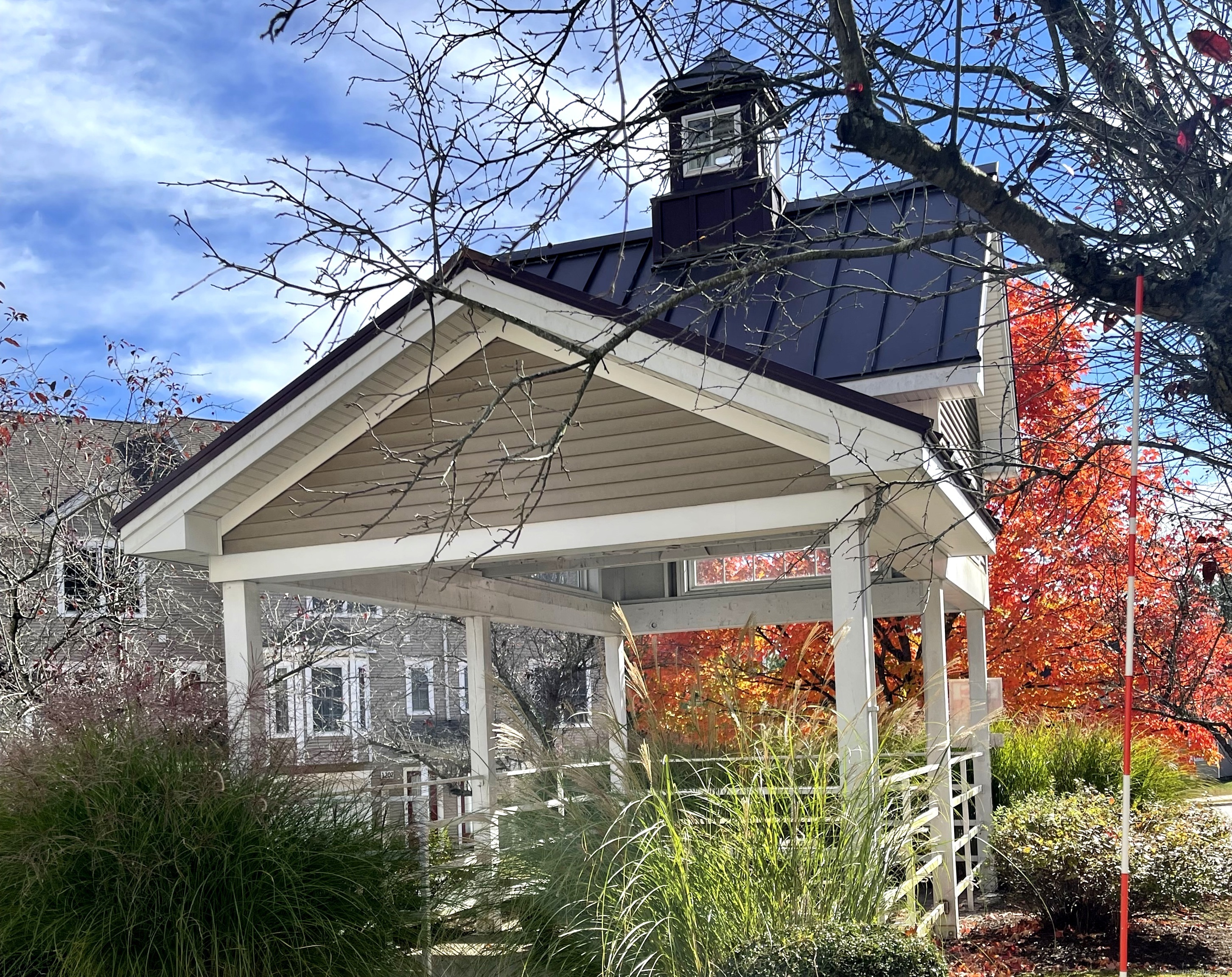 Meriden, Connecticut 06451, United States, 2 Bedrooms Bedrooms, ,3 BathroomsBathrooms,Residential,Active,240539