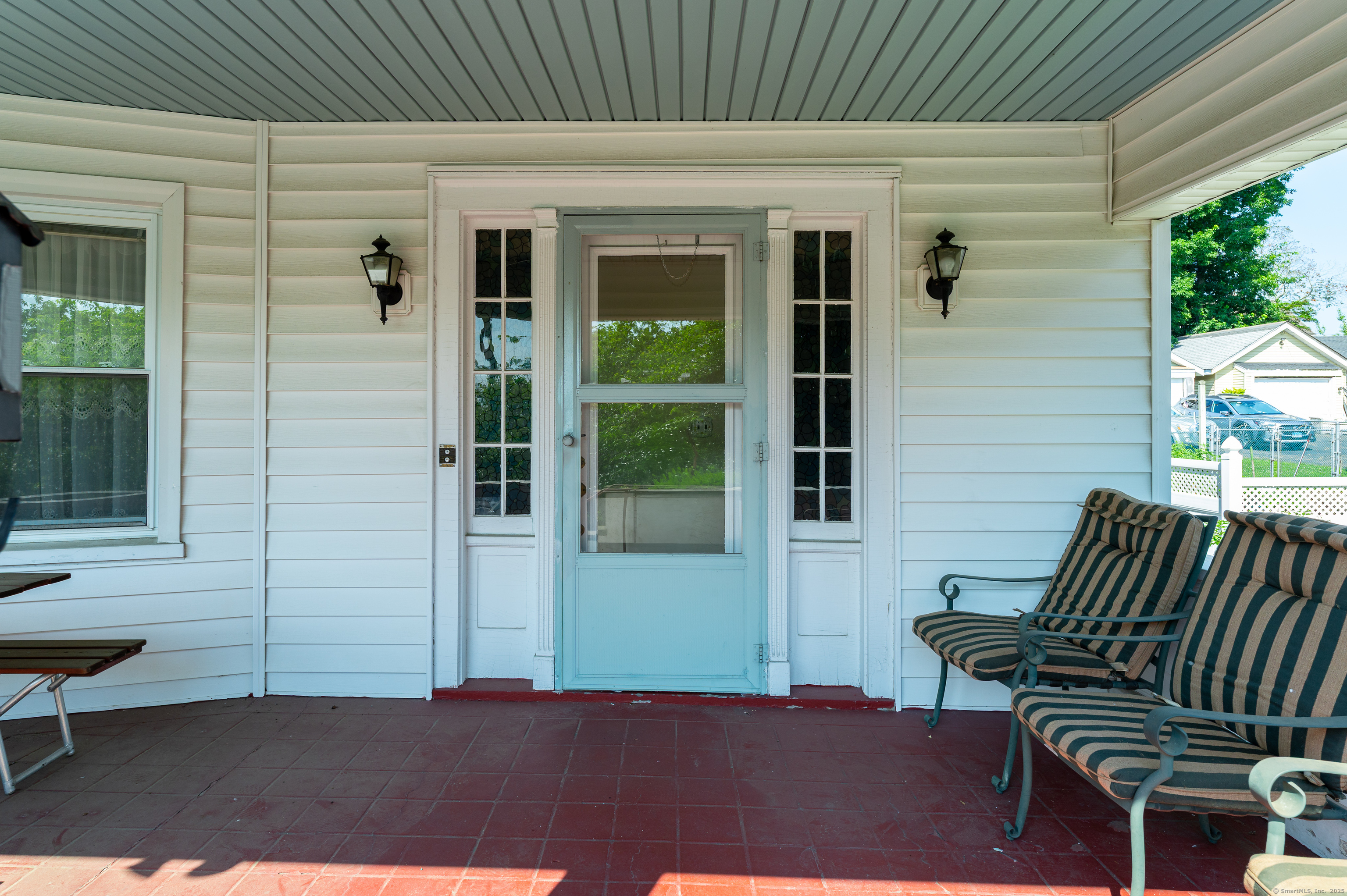 35 Hinckley Avenue