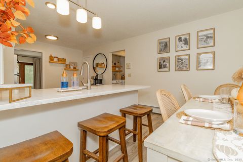 Tiny photo for 27 Deer Run Trail #17, Manchester, CT 06042 (MLS # 24134654)