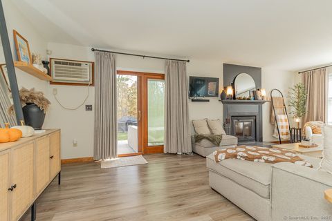 Tiny photo for 27 Deer Run Trail #17, Manchester, CT 06042 (MLS # 24134654)