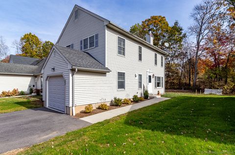 Tiny photo for 27 Deer Run Trail #17, Manchester, CT 06042 (MLS # 24134654)
