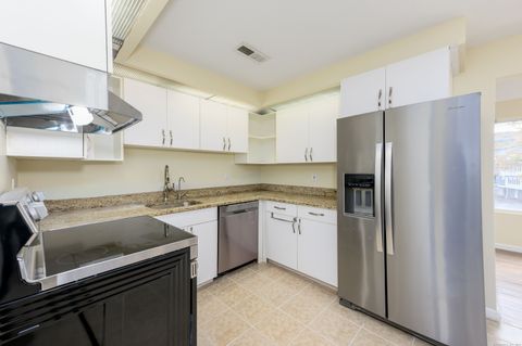 Tiny photo for 365 Woodford Avenue #APT 6, Plainville, CT 06062 (MLS # 24135997)