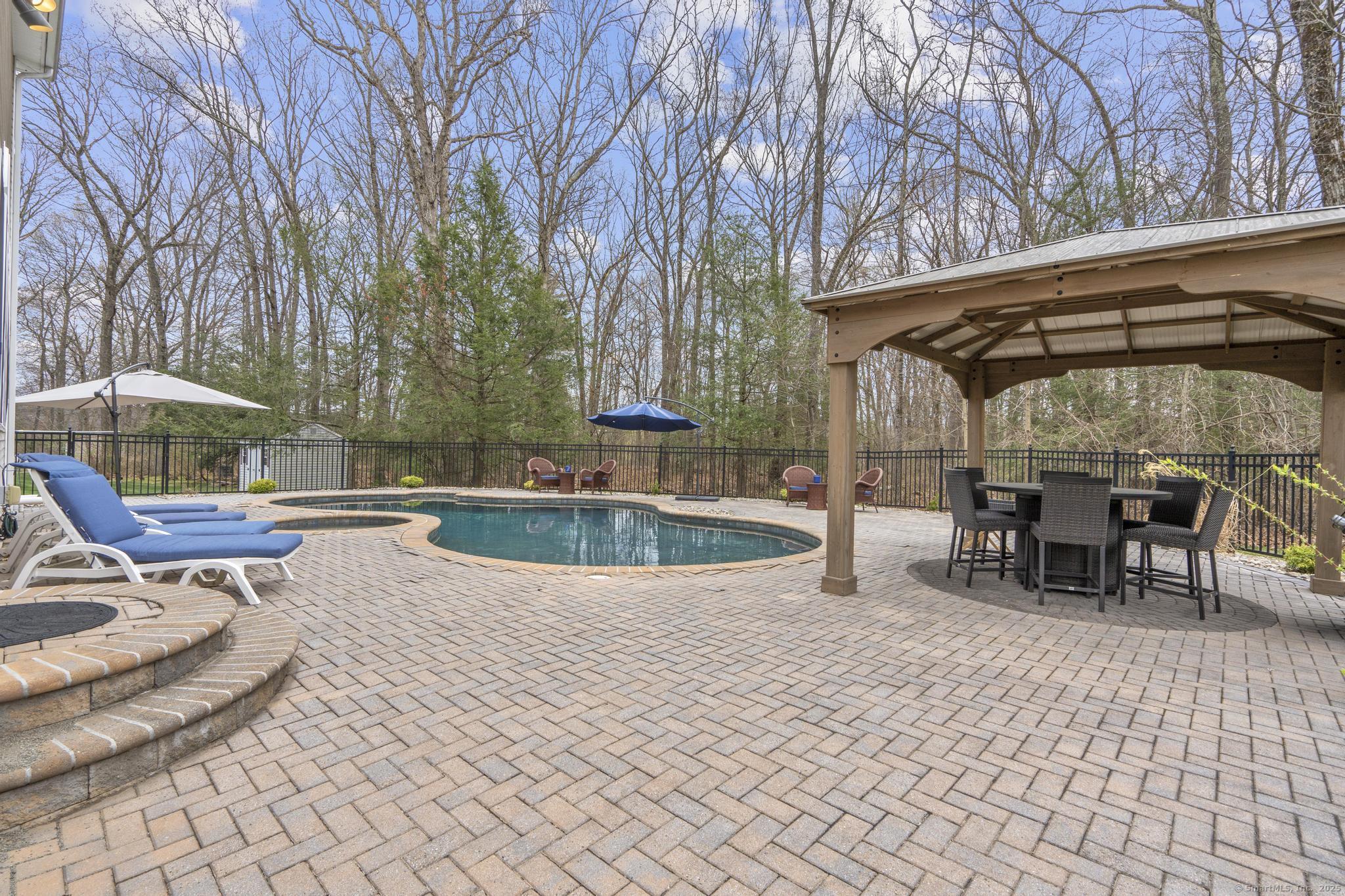 43 Holland View Drive, Southington, Connecticut image 32